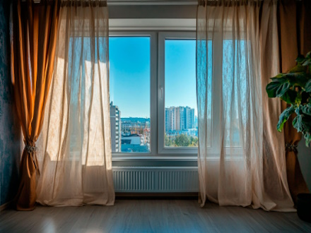 Как ухаживать за пластиковыми окнами, чтобы они служили дольше?