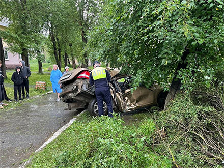 Пьяный водитель без прав попал в ДТП в Первоуральске