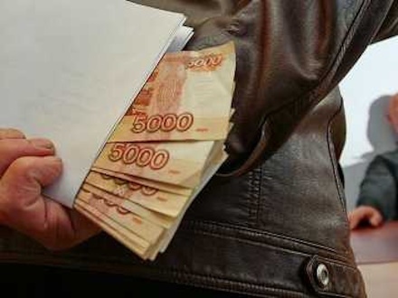 Взяточников в Свердловской области стали ловить в два раза чаще