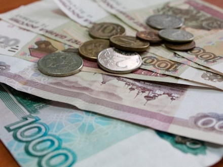 Работодателей предупредили о штрафах за отказ индексировать зарплаты