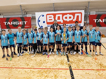 Юные флорболисты из Первоуральска триумфально выступили на всероссийском турнире