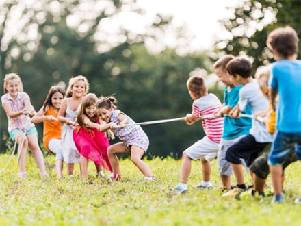 В России предложили сократить летние каникулы