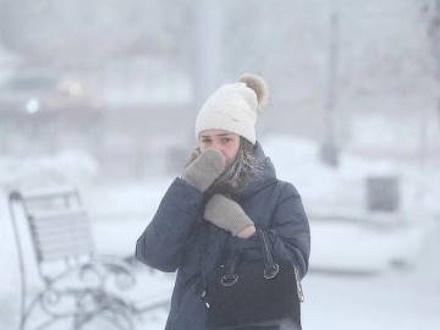 Как защитить кожу на холоде: профессиональный уход в морозный сезон