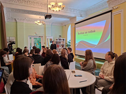 В Первоуральске старшеклассников подготовили к выборам 