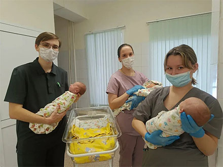 Потомственные врачи: в Первоуральской детской больнице стартовала уникальная практика студентов-медиков