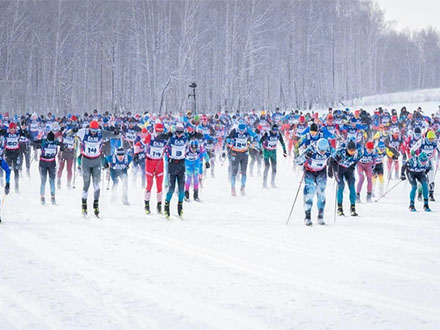 В Первоуральске прошел лыжный марафон «Европа-Азия»: 
