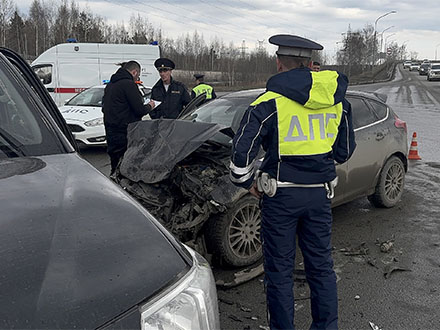 В Первоуральске в ДТП пострадали двое детей: один из пассажиров госпитализирован